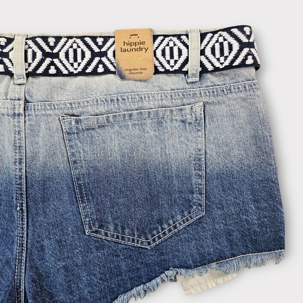 Hippie Laundry Boho Denim Belted Frayed Hem Shorts - Picture 7 of 12